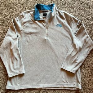 Men’s Gray and blue North Face pullover fleece - XL